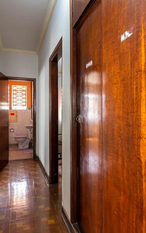 Casa à venda com 160m², 2 quartos e 3 vagasCorredor dos Quartos