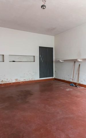Casa à venda com 160m², 2 quartos e 3 vagasGaragem