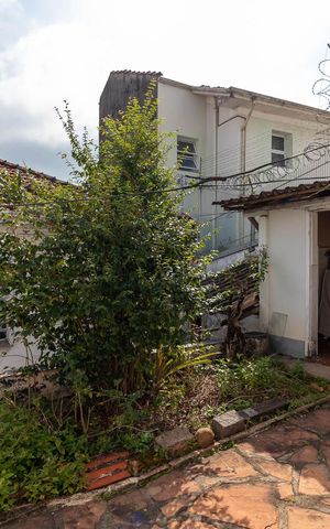 Casa à venda com 160m², 2 quartos e 3 vagasÁrea Externa