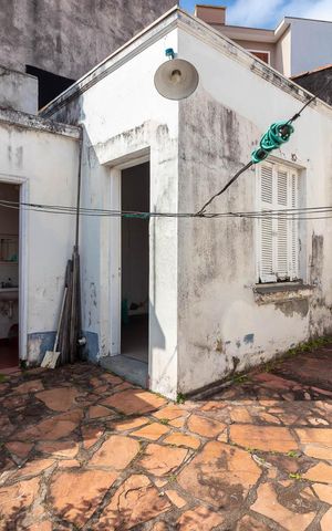 Casa à venda com 160m², 2 quartos e 3 vagasÁrea Externa