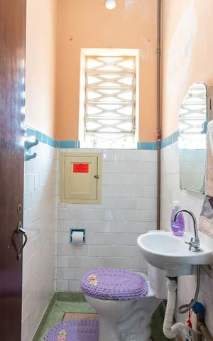 Casa à venda com 160m², 2 quartos e 3 vagasBanheiro 2