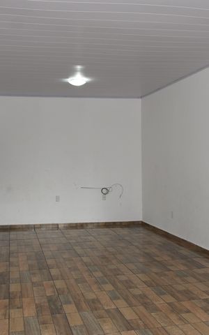 Casa para alugar com 120m², 2 quartos e sem vagaSala