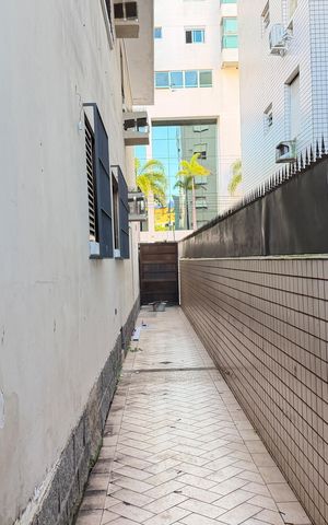 Casa para alugar com 270m², 5 quartos e 5 vagasÁrea de Serviço