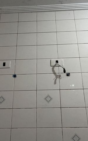 Casa para alugar com 270m², 5 quartos e 5 vagasBanheiro Social 2
