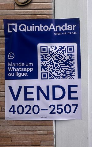 Casa à venda com 149m², 2 quartos e 2 vagas Casa à venda com 149m², 2 quartos e 2 vagasPlaca
