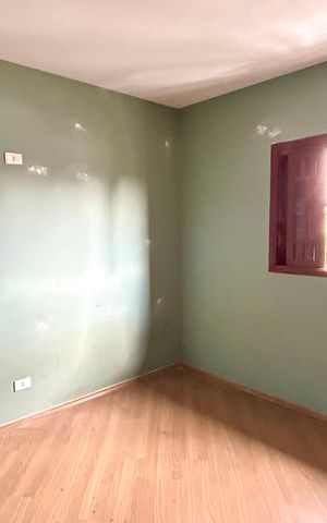 Casa à venda com 159m², 4 quartos e 4 vagas Casa à venda com 159m², 4 quartos e 4 vagasQuarto 3