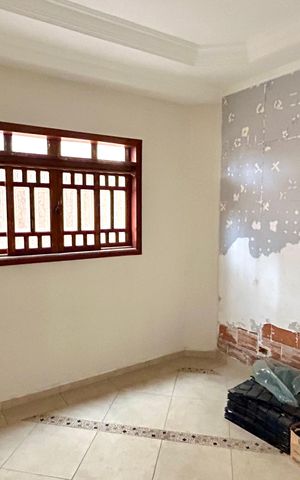 Casa à venda com 159m², 4 quartos e 4 vagas Casa à venda com 159m², 4 quartos e 4 vagasCopa