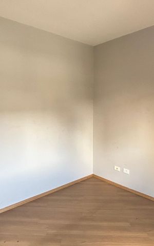 Casa à venda com 159m², 4 quartos e 4 vagas Casa à venda com 159m², 4 quartos e 4 vagasQuarto 4