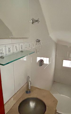 Casa à venda com 159m², 4 quartos e 4 vagas Casa à venda com 159m², 4 quartos e 4 vagasBanheiro 3