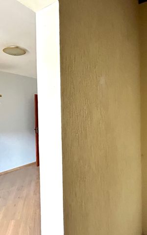 Casa à venda com 159m², 4 quartos e 4 vagas Casa à venda com 159m², 4 quartos e 4 vagasCloset da suíte