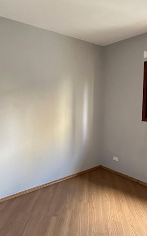Casa à venda com 159m², 4 quartos e 4 vagas Casa à venda com 159m², 4 quartos e 4 vagasQuarto 4