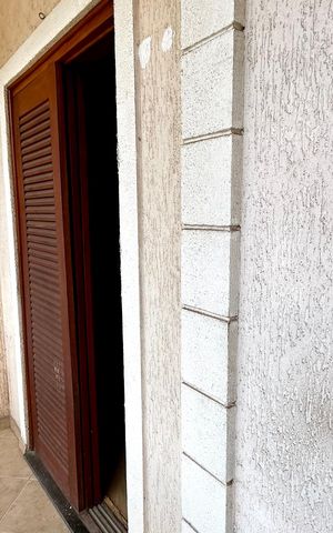 Casa à venda com 159m², 4 quartos e 4 vagas Casa à venda com 159m², 4 quartos e 4 vagasSacada da Suíte