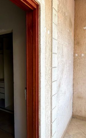 Casa à venda com 159m², 4 quartos e 4 vagas Casa à venda com 159m², 4 quartos e 4 vagasSacada da Suíte