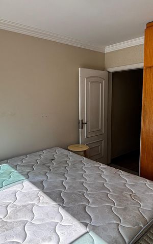 Casa à venda com 198m², 4 quartos e 2 vagas Casa à venda com 198m², 4 quartos e 2 vagasSuite