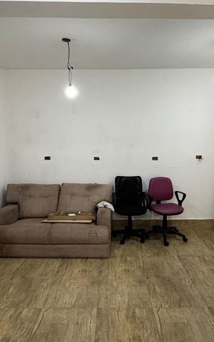 Casa à venda com 198m², 4 quartos e 2 vagas Casa à venda com 198m², 4 quartos e 2 vagasCozinha