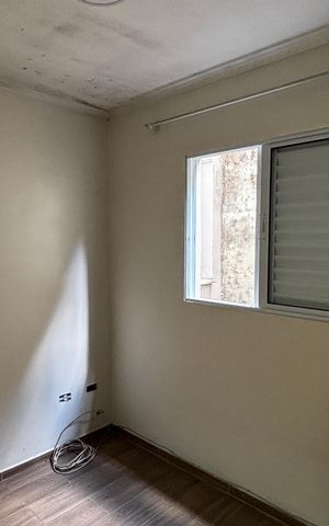 Casa à venda com 198m², 4 quartos e 2 vagas Casa à venda com 198m², 4 quartos e 2 vagasQuarto 2