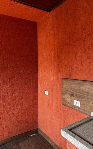 Casa à venda com 198m², 4 quartos e 2 vagas Casa à venda com 198m², 4 quartos e 2 vagasSotão Churrasqueira