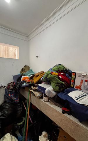 Casa à venda com 198m², 4 quartos e 2 vagas Casa à venda com 198m², 4 quartos e 2 vagasLavabo
