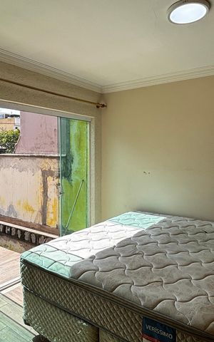 Casa à venda com 198m², 4 quartos e 2 vagas Casa à venda com 198m², 4 quartos e 2 vagasSuite