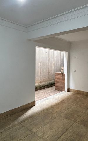 Casa à venda com 198m², 4 quartos e 2 vagas Casa à venda com 198m², 4 quartos e 2 vagasSala de Jantar