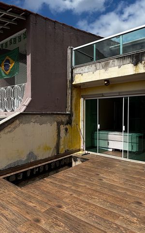 Casa à venda com 198m², 4 quartos e 2 vagas Casa à venda com 198m², 4 quartos e 2 vagasVaranda da Suíte