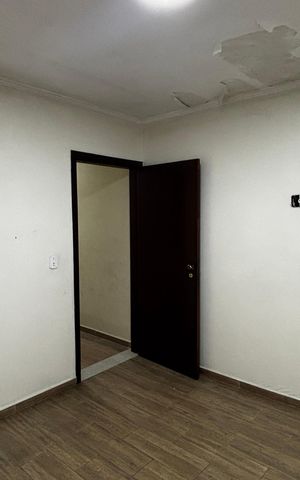 Casa à venda com 198m², 4 quartos e 2 vagas Casa à venda com 198m², 4 quartos e 2 vagasQuarto 3