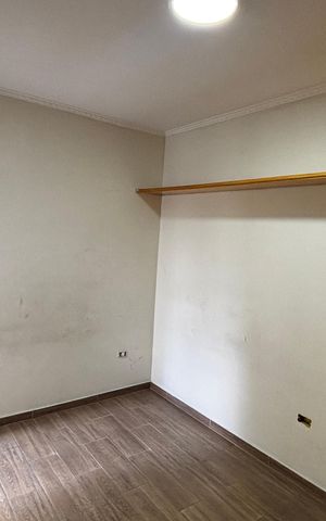Casa à venda com 198m², 4 quartos e 2 vagas Casa à venda com 198m², 4 quartos e 2 vagasQuarto 1