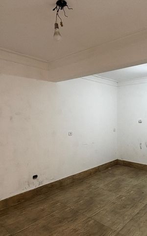 Casa à venda com 198m², 4 quartos e 2 vagas Casa à venda com 198m², 4 quartos e 2 vagasSala de Jantar