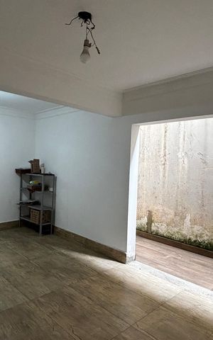 Casa à venda com 198m², 4 quartos e 2 vagas Casa à venda com 198m², 4 quartos e 2 vagasSala de Jantar