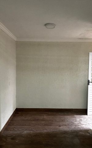 Casa à venda com 198m², 4 quartos e 2 vagas Casa à venda com 198m², 4 quartos e 2 vagasÁrea de Serviço