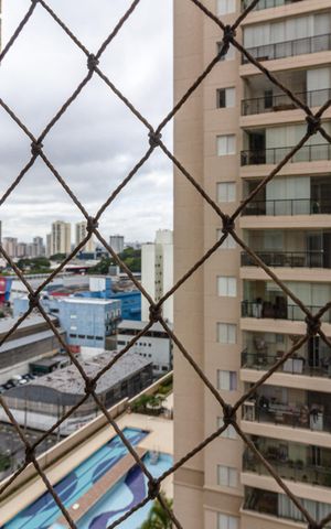 Apartamento à venda com 83m², 3 quartos e 2 vagasQuarto 2 - vista