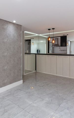 Apartamento à venda com 83m², 3 quartos e 2 vagasSala