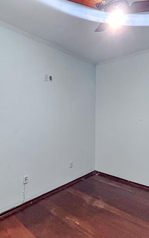 Casa à venda com 300m², 4 quartos e 4 vagasQuarto 1 - Suíte