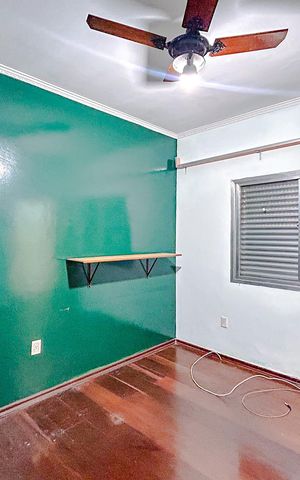 Casa à venda com 300m², 4 quartos e 4 vagasQuarto 1 - Suíte