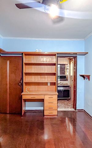 Casa à venda com 300m², 4 quartos e 4 vagasQuarto 2 - Suíte