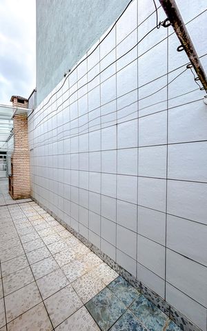 Casa à venda com 300m², 4 quartos e 4 vagasÁrea externa