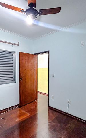 Casa à venda com 300m², 4 quartos e 4 vagasQuarto 1 - Suíte