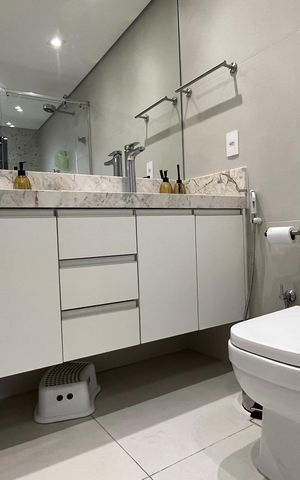 Apartamento para alugar com 208m², 4 quartos e 2 vagasBanheiro da Suíte 3