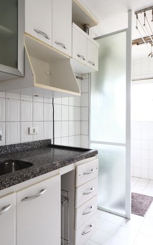 Apartamento à venda com 54m², 2 quartos e 2 vagasCozinha