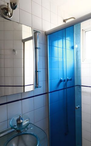Apartamento à venda com 54m², 2 quartos e 2 vagasBanheiro Social