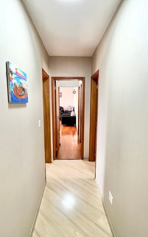 Apartamento à venda com 140m², 4 quartos e 2 vagas Apartamento à venda com 140m², 4 quartos e 2 vagasCorredor