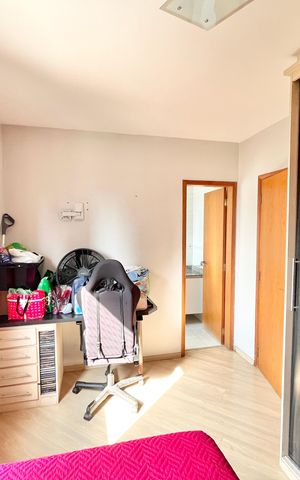 Apartamento à venda com 140m², 4 quartos e 2 vagas Apartamento à venda com 140m², 4 quartos e 2 vagasQuarto 3 - Suíte