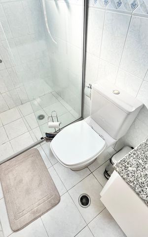 Apartamento à venda com 140m², 4 quartos e 2 vagas Apartamento à venda com 140m², 4 quartos e 2 vagasBanheiro da Suíte 3