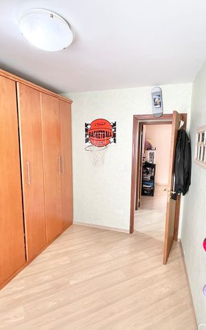 Apartamento à venda com 140m², 4 quartos e 2 vagas Apartamento à venda com 140m², 4 quartos e 2 vagasQuarto 1 - Suíte