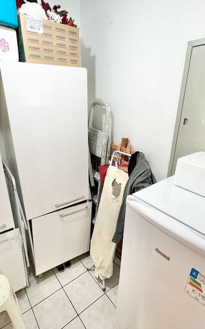 Apartamento à venda com 140m², 4 quartos e 2 vagas Apartamento à venda com 140m², 4 quartos e 2 vagasQuarto de Serviço