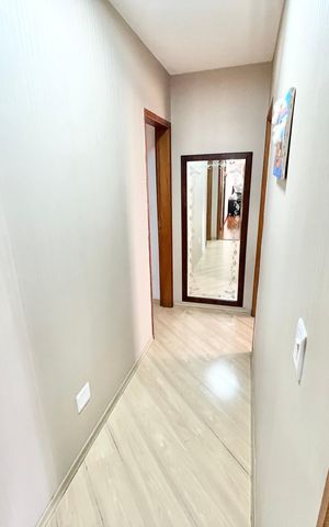 Apartamento à venda com 140m², 4 quartos e 2 vagas Apartamento à venda com 140m², 4 quartos e 2 vagasCorredor