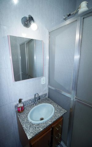 Apartamento à venda com 40m², 1 quarto e sem vagaBanheiro