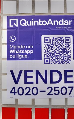 Apartamento à venda com 93m², 3 quartos e 2 vagas Apartamento à venda com 93m², 3 quartos e 2 vagasInstalação de placa 5A : foto 1