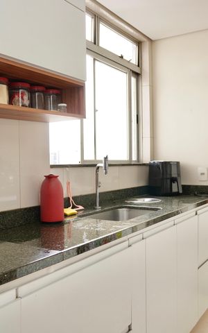 Apartamento à venda com 93m², 3 quartos e 2 vagas Apartamento à venda com 93m², 3 quartos e 2 vagasCozinha