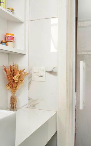 Apartamento à venda com 93m², 3 quartos e 2 vagas Apartamento à venda com 93m², 3 quartos e 2 vagasSuíte - banheiro